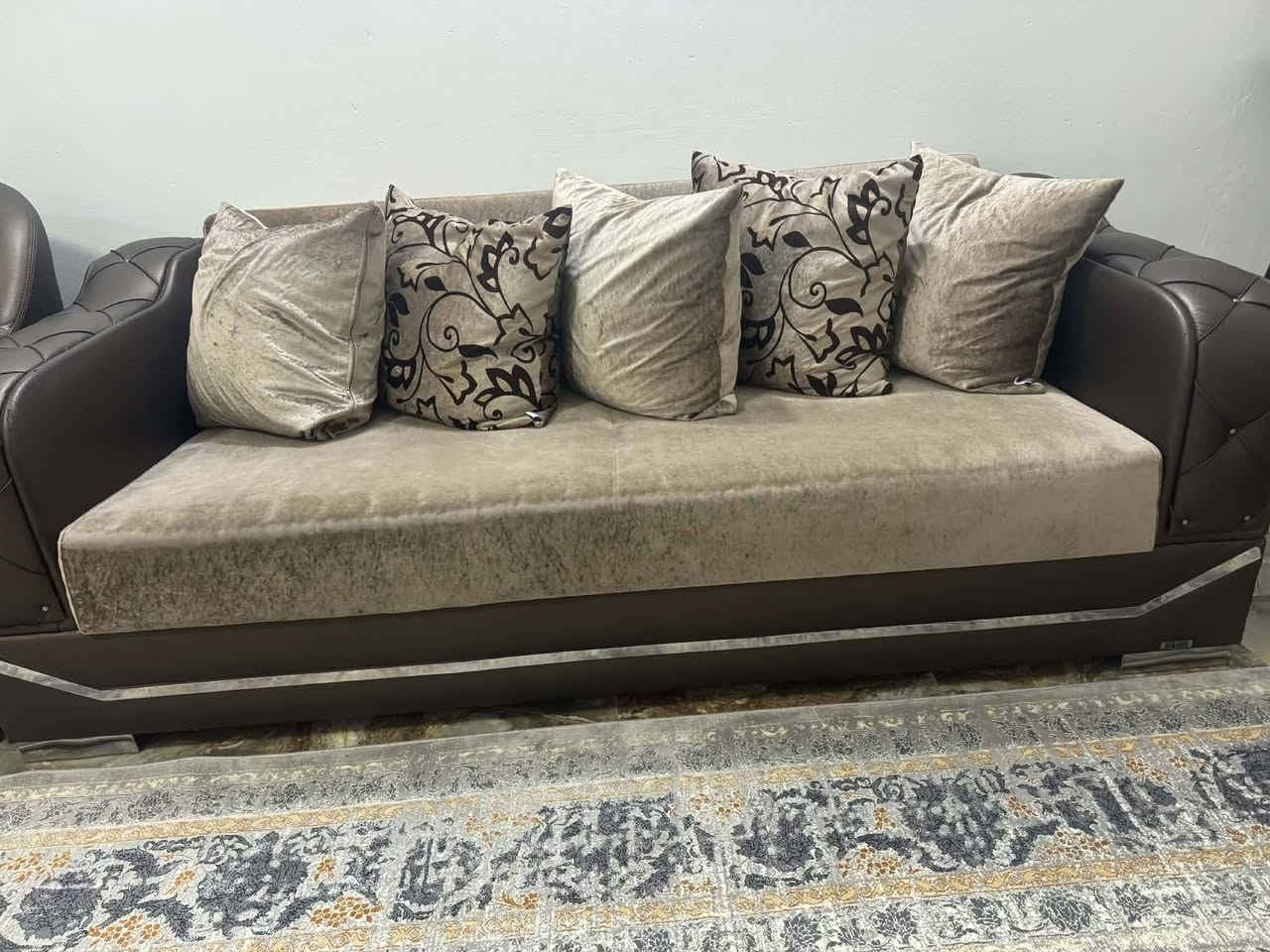 تخم للبيع جديد ونضيف يجي 10 مقاعد مكانه ديالى خانقين تواصل خاص


**إذا كنت صاحب هذا الإعلان وتريد حذفه لأي سبب، رجاءا أرسل رسالة إلى الدعم الفني**