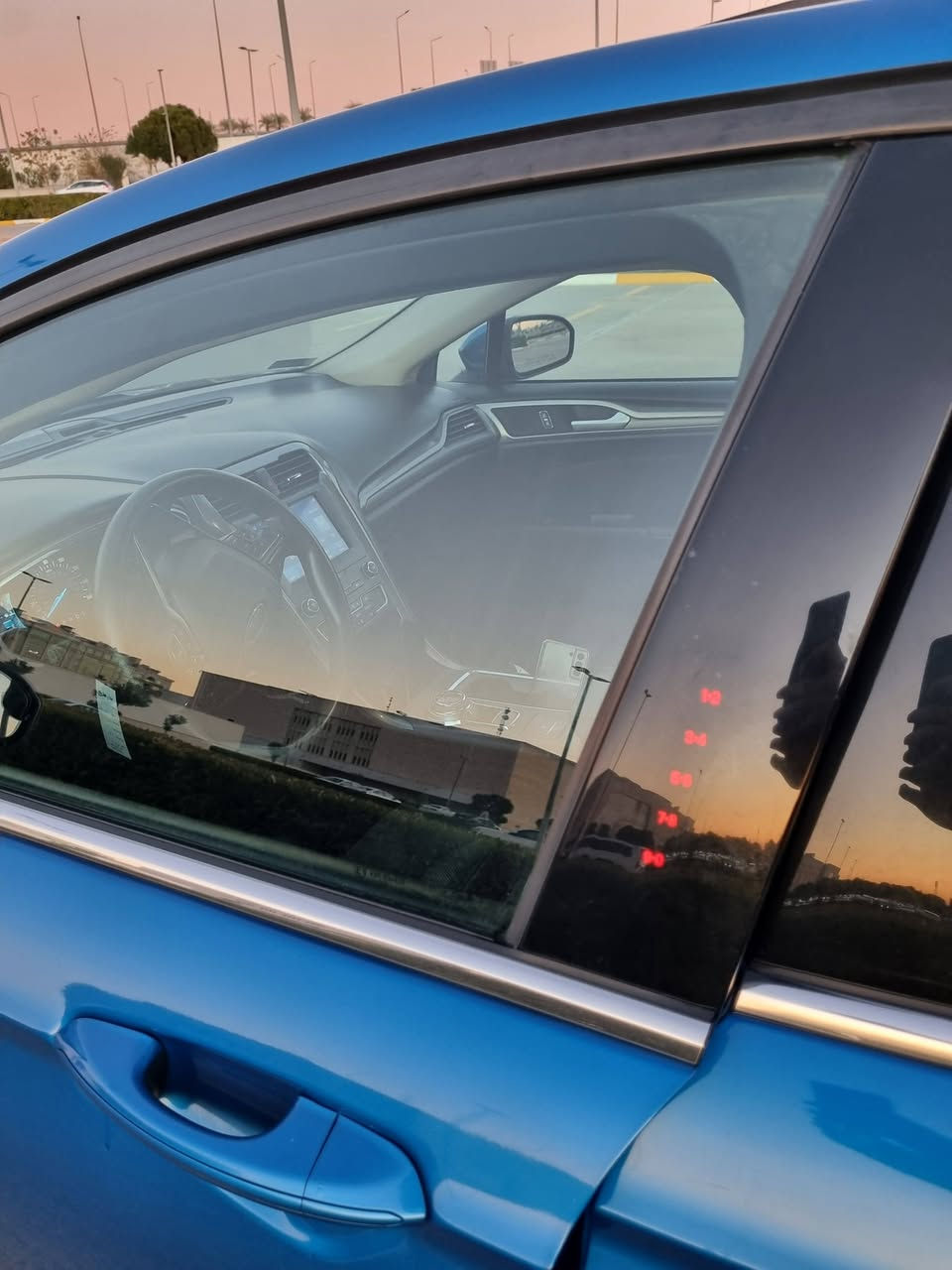 السلام عليكم....فيوجن موديل 2020
للبيع فقط...ضرر جاملغ خلفي واحد بدون اي آيرباك

بجم كبس

محرك 1.5 توربو

سلايد روف

بصمه

شاشه كاميرا حساس خلفي بلادي

رادار جانبي وأمامي

كود عالباب

اوتو ستوب وتحديد مسار

سايد بريك بصمه

تبريد قطعتين

سياره ماشيه 80.000
بيها ملاحظه بسيطه على كد اصبع بالجاملغ الامامي

سعر 128 ورقه

مكان السياره أربيل

رقم شاصي مرفق مع الصور

كير محرك تبريد صدر كله بشرط

***********

***********
