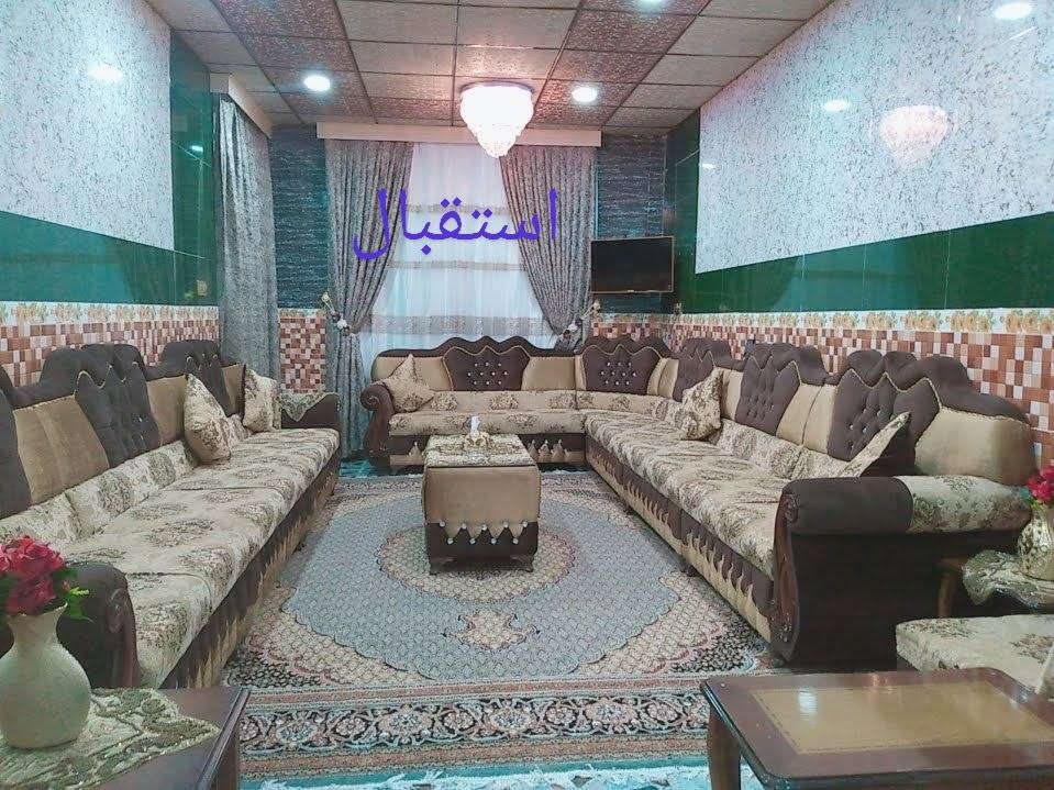 سلام عليكم بيت للبيع
المكان البراكية شارع المطار القديم مجاور باب الخروج القديمة 

المساحة 140متر طابق ونص خريطة نظام تركي سقوف ثانوية صبة الاساس رفت الصطح مسقوف كامل حمامات خارجية وداخلية السعر الستفسار اتصل عله هاثة الرقم *********** متواجد واتساب
