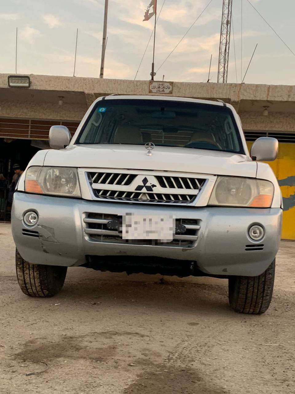 باجيرو موديل2006وارد خليجي محرك 3000/6v
السياره مصبوغه حزام بدون حادث كير أو مكينه شرط الفحص حداديه امامي خلفي جديد تخم تيرات جديد تبريد شغل 3قطع 7راكب بسمي رقم بغداد تحويل ثاني يوم نفاذ السنويه 2028السعر 95ورقه أو بيها مجال اتصال 
***********
