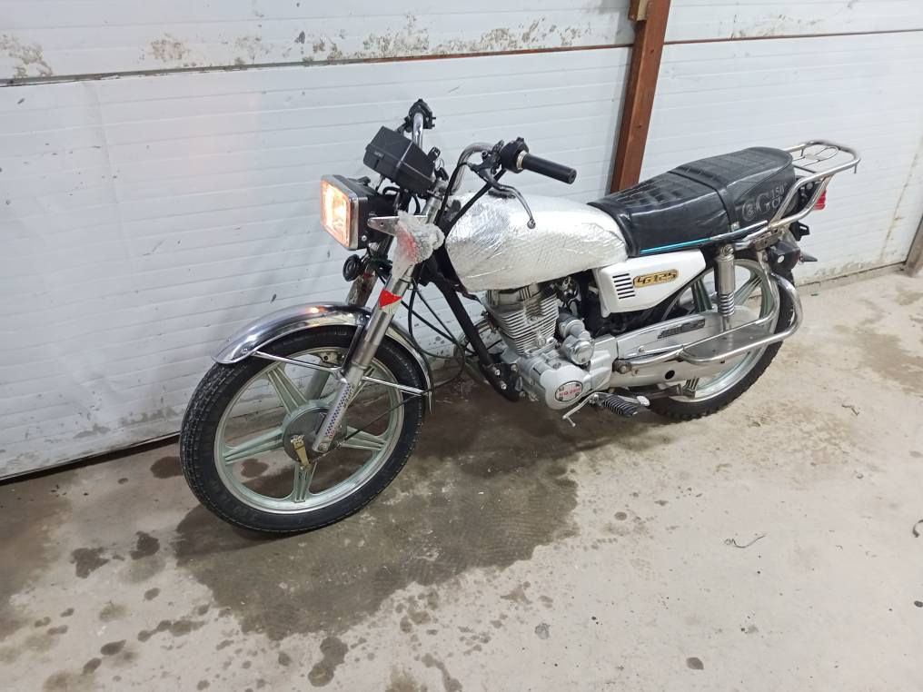 دراجه ايراني 5كير كامله عله وضع الشركه بدون اي نقص شركه كهربائيات كله شغال السعر 425
مكان بغداد ابو غريب كورك واتساب
***********===*********** بغداد, العراق
