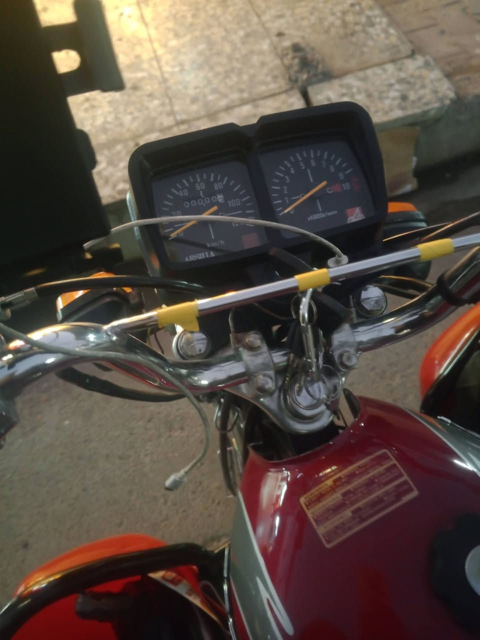 السلام عليكم دراجه يراني 4كير دراجه نضيفه وحلوه ومرتبه صفاحياته موجوده بس اني شايلهن تانكي جديد دبلات خلفي وامامي جدد دشبول جديد لا يت جديد دراجه متعوب عليه وحلوه السعر 500 مكاني بغداد حي العامل رجاء الموشراي ليراسل دراجه جديده بمعنى الكلمه مكفوله


**إذا كنت صاحب هذا الإعلان وتريد حذفه لأي سبب، رجاءا أرسل رسالة إلى الدعم الفني**