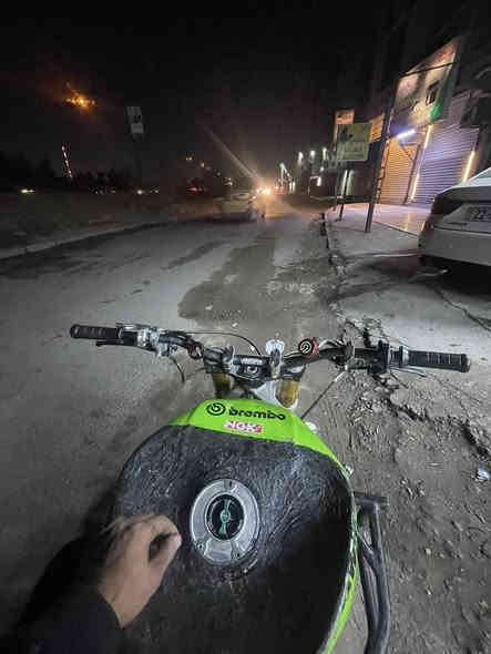 Kawasaki 636 📍
دراجه اول كص مكينه هاون 
لا دخانه لا نضوح جمره ع يعجبك 
نقص دشبول وفجوج يردله تنفيس 
نكره بكل وقت 
غراض بيه .
اكزوز اكربوفك عنابير اصليه ودوس دروع وستيرن 
تاير اسلك امامي خلفي 
مكان : بغداد / دوره 
*********** واتس .

