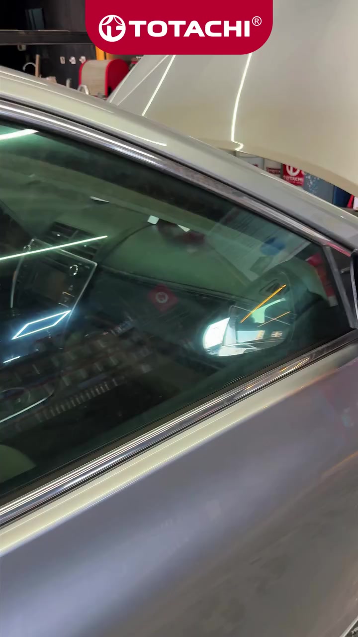 لە 2019 وە ئەم ئۆتۆمبێلە بەردەوامە لە بەکارهێنانی تۆتاچی 
نزیکەی 97,000 کیلۆمەتر گۆڕینی ڕۆن…
ئەمە تەنها ڕۆنگۆڕین  نییە، ئەمە متمانەیە✅

منذ عام ٢٠١٩ تستمر هذه السيارة في استخدام زیوت توتاشي
تغيير الزيوت لمسافة ٩٧,٠٠٠ كم
هذا ليس مجرد تغيير زيت، بل هو ثقة✅

📞***********
📞***********
------------------------------
#Totachi #TrustOnTheRoad #DriveWithConfidence #TotachiIraq
