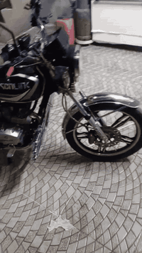 دراجه سونيك 2023 دراجه حيل نظيفه نظافته مثل ال 25 دراجه شقد ما تقول نظيفه ما مستعمله هوايه دراجه لا محرك مفتوح ولا ابي صرف منافيس بلادي وياه دراجه كلها على بلاد انطيك اياه بشرط السعر 600 بمجال بسيط مكاني كركوك***********
