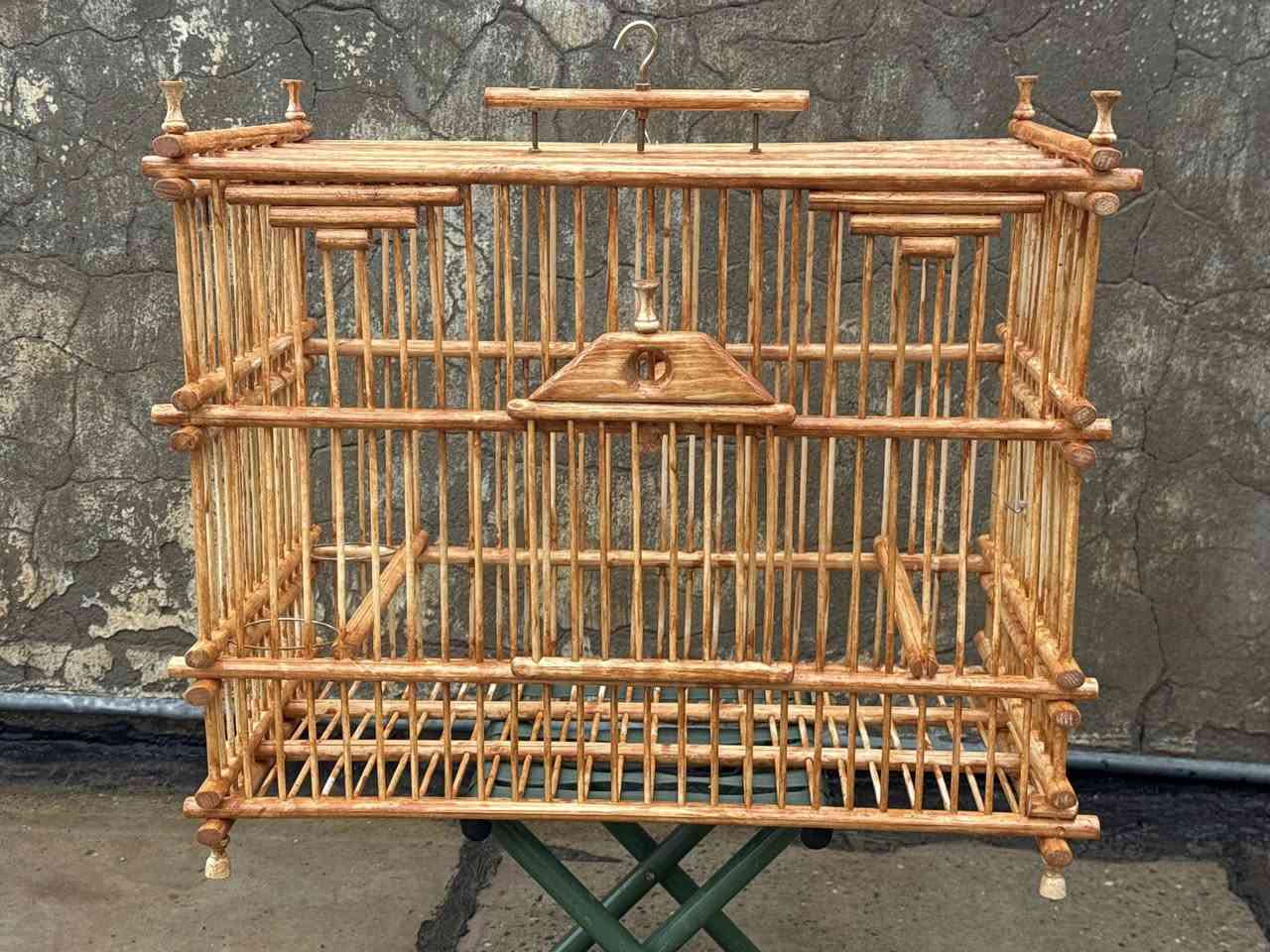 سلام عليكم متاح قفص تفصال جديد تكمه  الشراي يخابر***********
