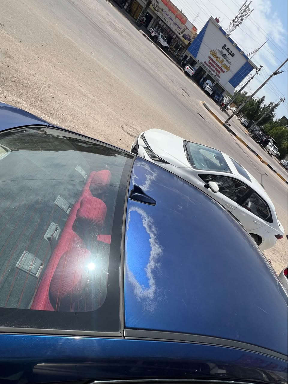 السلام عليكم 
النترا 2016 وارد امريكي الضرر جاملغ وبنيد + بيهه بارد بلباب مال سياره + بيهه جراد بقماره رقم جديد وهزه جديده وسنويه جديده بسمي تحويل مباشر 
سياره تخم تاير جديد كير مكينه 1800  مبدل قبل 5 تشهر جديد 
حداديه كامله جديد تبريد السياره فقط فابريته لازم تبدل 
السياره تحتاج بوليش فقط 
السعر 105$ وبيهه مجال 
للاتصال *********** البصرة, العراق
