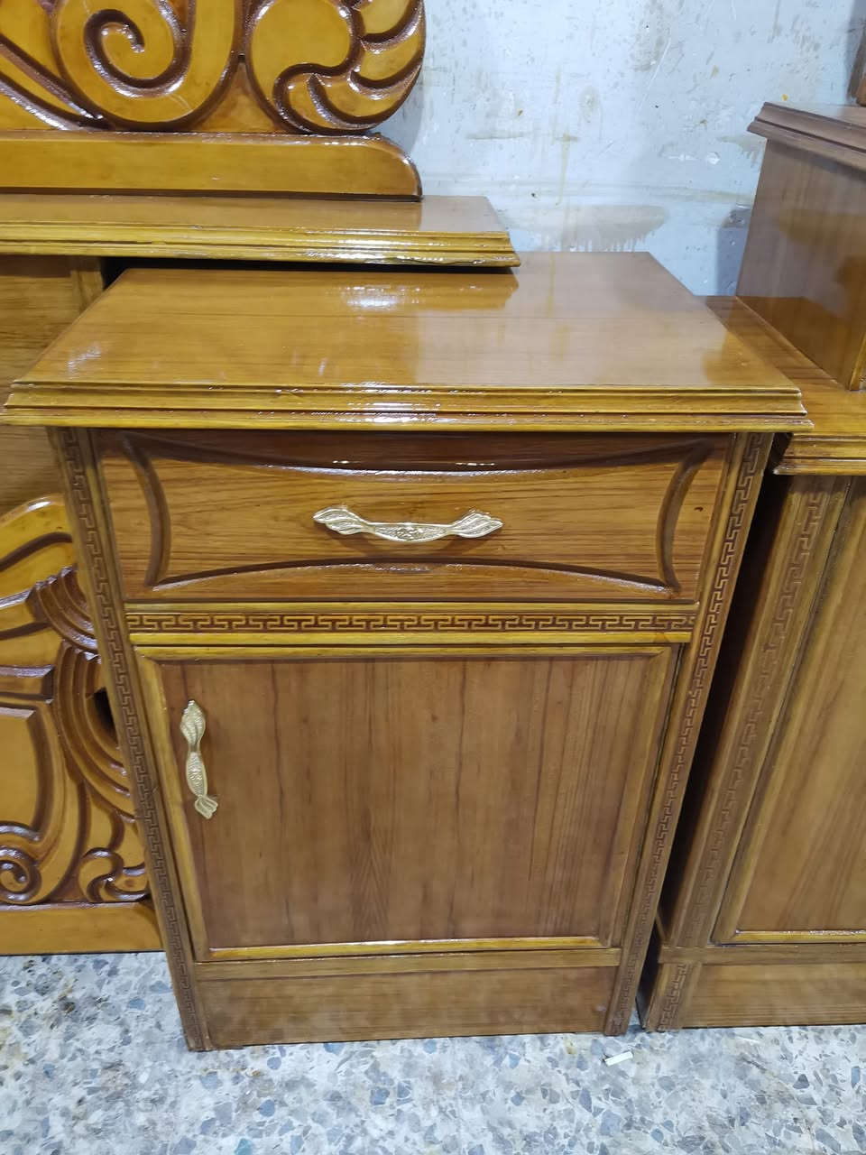 السلام عليكم
٦ وملحق صاج داخل وخارج استعمال أشهر اخت الجديده
شغل توصا  للحجز والاستفسار علئ الرقم او واتساب *********** بغداد السيديه حي الاعلام شارع قطر الندئ
