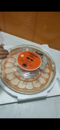 فقاسة أوتوماتيك • ٣٠ بيضة • تحكم رقمي