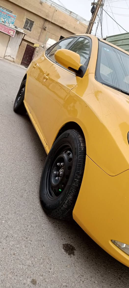 السلام عليكم النترا موديل 9 حادثها بل دوسه مكينه كير مكفولات دوشمه جديده تخم تاير جديد صبغه جديده مصفره هيئة وغرامات العنوان بغداد السعر 80 وبيها مجال لطيبين رقم ***********
