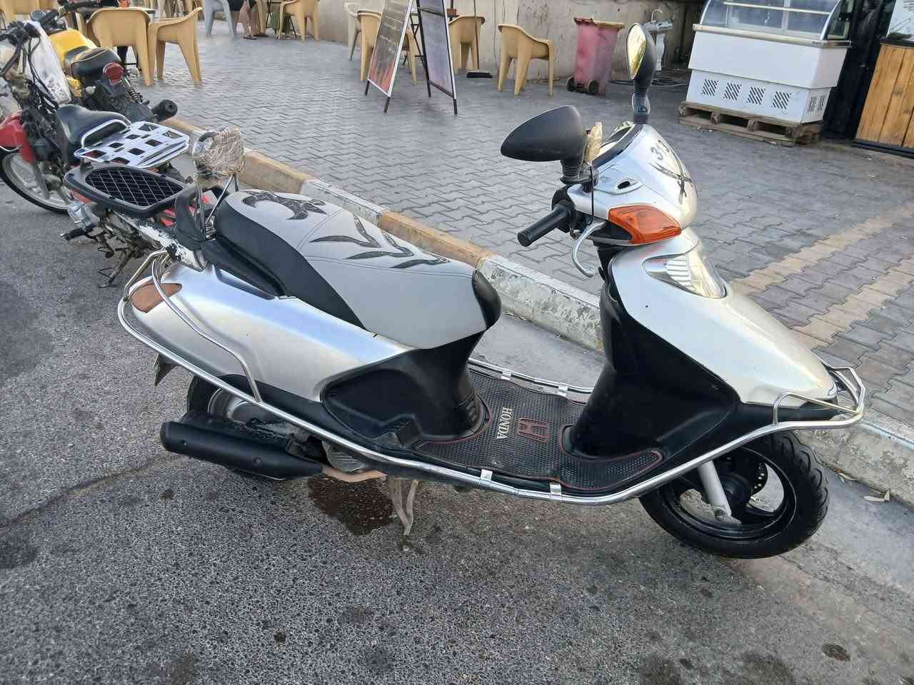 سلام عليكم سبيسي لبيع لسعر اب 650او بيها مجال لعنوان كوت زين القوس ***********

