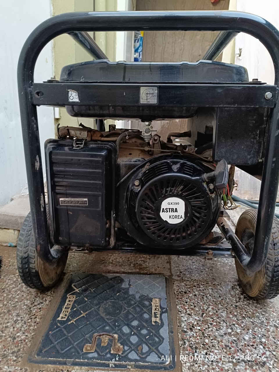 للبيع مولدة استرا كوريا 20 امبير بانزين نگرة سلف وهندر مكان نجف
***********
