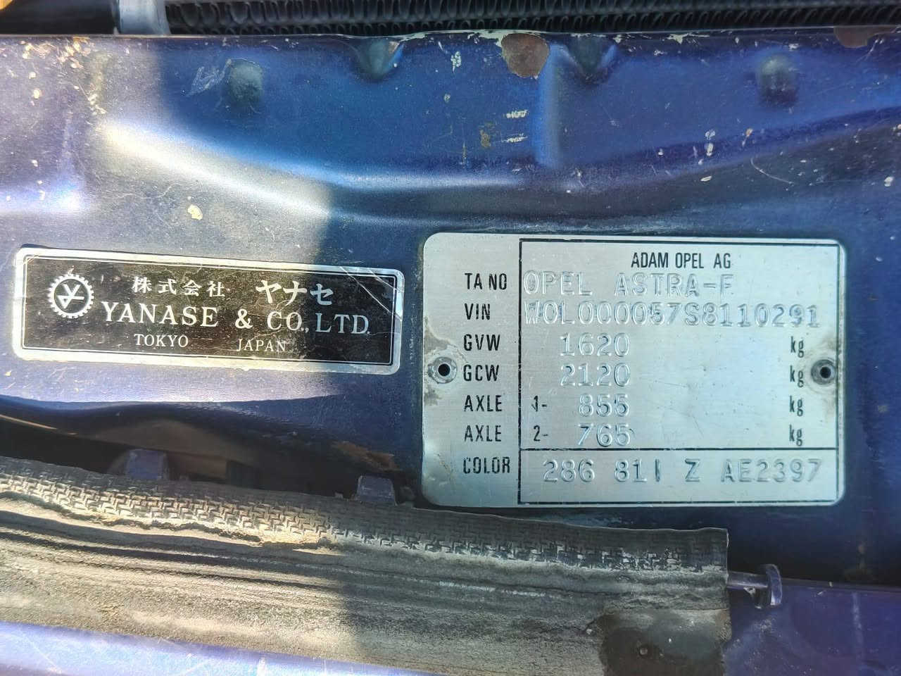 🌹السلام عليكم ورحمة الله وبركاته 🌹
💠قبل كل شي اذا ميعجبك السعر اعبر المنشور والرزق على الله💠
💲سعر السيارة 53 مجال بسيط جدا💲
🔴اوبل استرا وارد يابان اصل. موديل 1995🔴
🔴رقم انگليزي وهزة بأسمي وتحويل ثاني يوم🔴
🔴محرك 2000 جديد وكير اوتماتيك جديد وكفالة🔴
🔴 تبريد شغال خير من الله + باتري جديد🔴
🔴ويل كب واطارات جديدة صارلهن اسبوعين🔴
🔴جام امامي اوتو وسنتر لوك وسستم سماعات🔴
🔵عندي جراد خفيف بالبنيد وكلوب abs اشتغل ما اعرف السبب فقط🔵
🟢 مكان السيارة بغداد الحسينية ... للتواصل متوفر واتساب *********** 🟢
