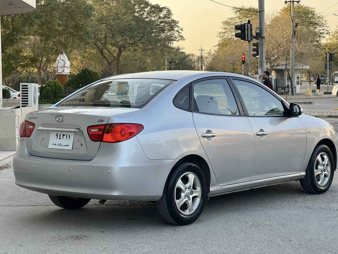 سلام علیکم
ئاڤانتی مۆدیل 2010 
eco
Abs
دەشپوڵ وەنەوشە
لایت ڕەش پێش وپاش لیزەری
سیدی بلوتۆزبیلاد
حاسە ئاوێنەشەفت ئيشارات
تەبریت لەمس
سوکان ڤۆلیۆم 
کوشن هیتەر +  کوشن جەگ 
160kmڕۆیشتوە 
سەقفی  وەک شووشە 
بێ چاڵ بێ شوخت کامل مەسروف بێ نوقسانی
شوين كةلار 
***********
