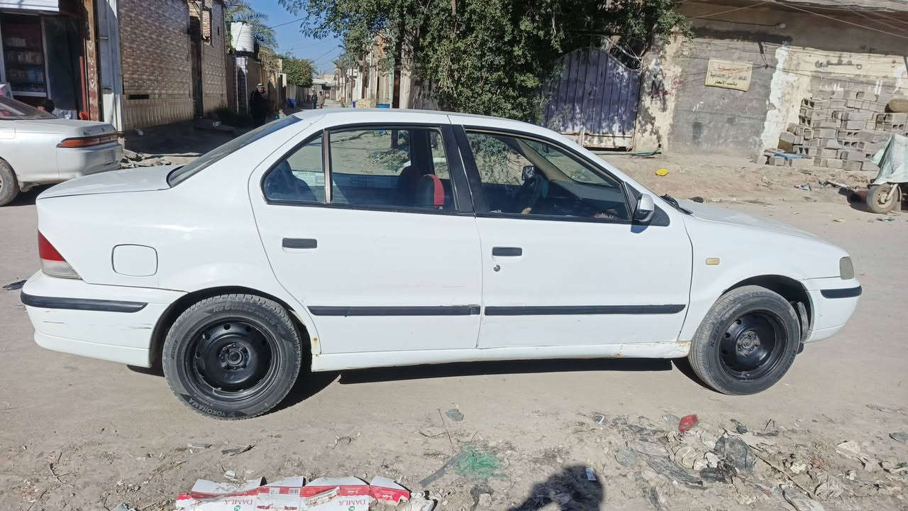 سمند 10 ناطق للبيع رقم الماني واسط
سياره بلاديه كلشي بيها شغال تجي وتشوف بعينك تبريد تخم تاير 
***********
