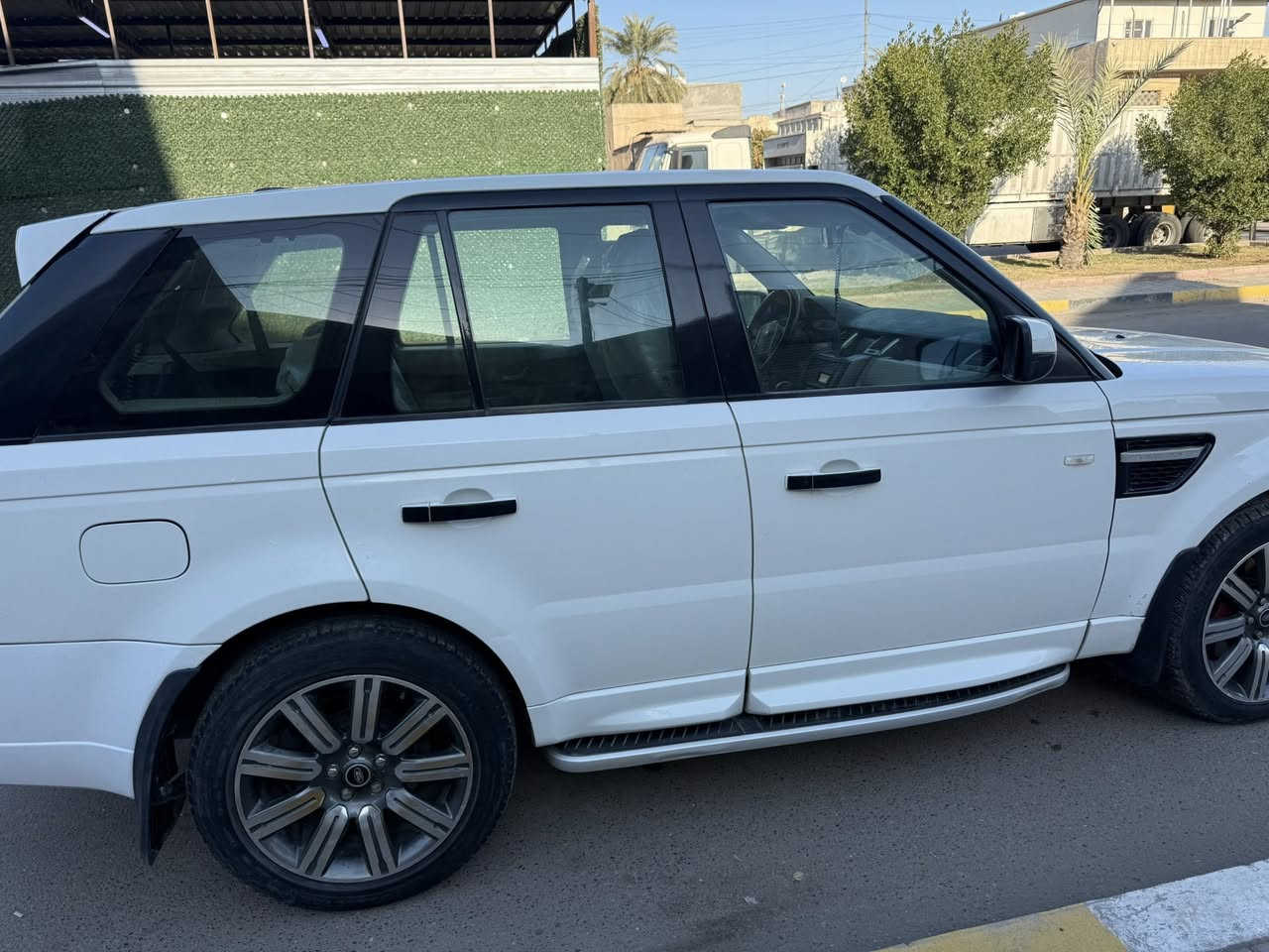 رانج ٢٠٠٧ محدثه ١٣ فول السياره باسمي معروفه موصفات باسمي السعر ١٠٥ للمعلومات الاتصال ٠***********
