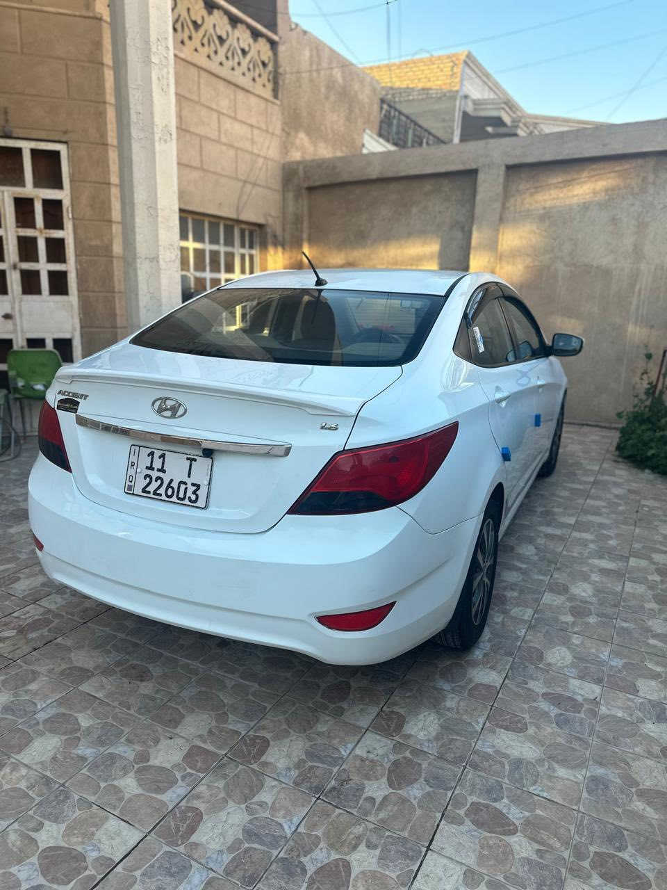 من رخصة الادمنيةاكسنت ٢٠١٦ بيهة كم قطعه رش فقط رش مو ضربة اثر طخطخات مال استعمال بنية كاملة مكملة من كلشي تخم تاير جديد باتري جديد مشط ستيرن جديد صدر خلفي امامي جديد منظومة زنون جديدة منظومة تبريد جديد سيارة متحتاج درهم مصرف كهربائيات كلهة شغالة شاشة شادلهة جديدة وكامرة ماشية تقريباً ١٤٢ الف كيلو السعر ٩٨ وبيهة مجال بسيط السوك كلشي بي وكلشي بسعرة المكفولاتينعوضن ١٢٠ ورقة وانته نازل للاستفسار سيف *********** مكاني شهداء البياع او حي الاعلام السعر ٩٨ ورقة وبيهة مجال بسيط التفاصيل والسونار راسلني ويجيك السونار
