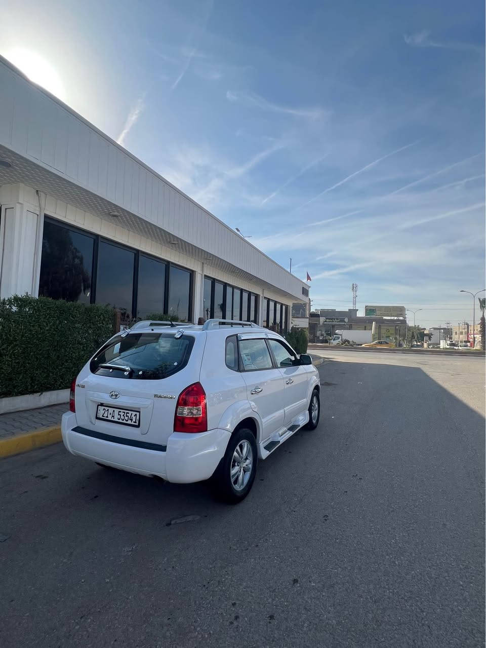 سلام عليكم توكسن للبيع موديل 2009 بسعر مناسب جدا ✅ ***********
سياره كلين بدون صبغ بدون ضربه ✅
ماشيه 190 Km ✅
سنويه جديد دفتر بانزين بيها ✅
سياره مشالله مال بيت ✅ 
العنوان كركوك رقم هاتف *********** كركوك, العراق
