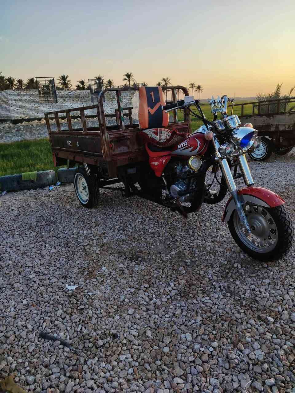 عمي السلام عليكم ستوته موديل 2010 للبيع ستوته كفاله عامه معمره كله جديد راقم اسود وسنويه راعيه ماندله اسويلك مكاتبه مكتب ستوته ترهم بيع ومراوس بوراق حتلو  تعبانه  ماعيزه برغي شوفت عينك بلصوره السعر 1100 وبيه مجال عنواني مشخاب اليريده يراجسلني هذه رقمي ‏‪***********
