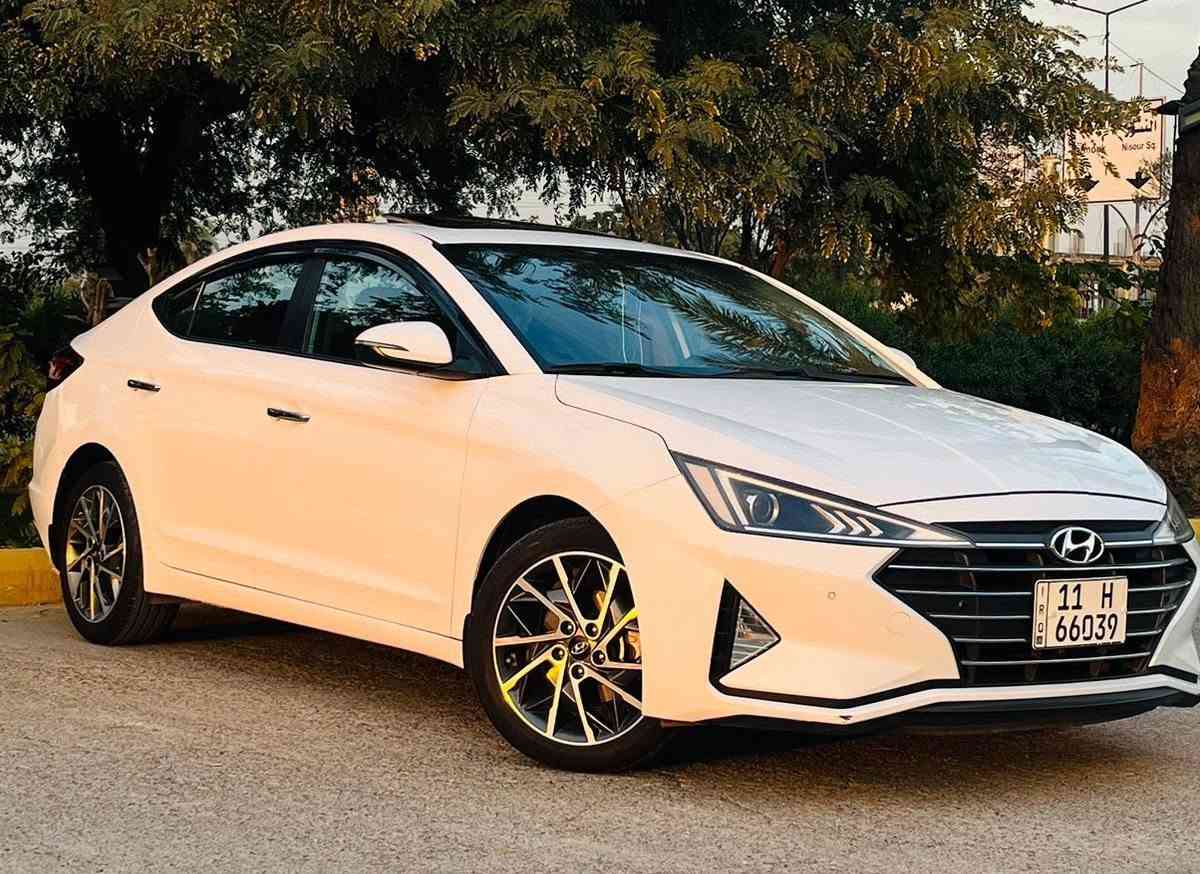 #فووووووووووول_نظااااافه 
 السلام عليكم 
هيونداي النترا 2019 خليجي 
بأسمي تحويل مباشر 
ماشيه 120 الف حقيقي 🔔🔥🔥
مكفوله من الصبغ والتبديل والحادث 🔔🔔
مكينة 2000 دوش 🔥

مواصفات السياره ✅✅✅
شاشه كامره  تحكم ستيرن 
حساس خلفي أمامي  بصمه تشغيل 
بصمه ابواب  تبريد أمامي خلفي 
مري اشاير بلمري
فتحه سقف  3 انظمة قيادة 
كير atf 
وبعد بيه اهواي موصفات 
بيه مكانين بارد فقط 

مكان السيارة بغداد حي الخضراء
السعر :: اطلبه بالتعليقات يصلك خاص 📩
رقم صاحب السياره 
***********
. 
. 
.
