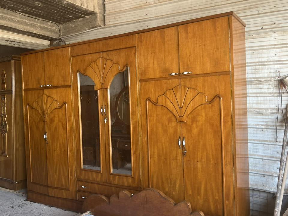 غرفه نوم صاج داخل وخارج عدد3
المكان بابل قضاء المحاويل مقابل معسكر المحاويل البوابة الشمالية بتجاه بغداد 
يوجد لدينا خدمة توصيل 
للاستفسار الاتصال على الرقم التالي *********** او التواصل عبر الواتساب برقم الاسيا
