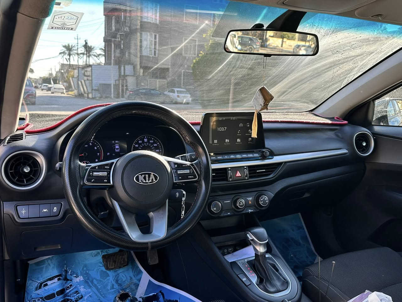 للبــيــع فقط
كيا فورتي 2021 وارد امريكي رقم اربيل 
مواصفات السيارة : 👇🏻⬇️
🔴 محرك 2000 دوش
🔴 لون السيارة نفطي  
 🔴ثلاث وضعيات قيادة 
                                ( ECO-Sport - Normal ) 
🔴رادار 
🔴تحديد مسار 
🔴 قيادة ذاتية + توقف ذاتي  
🔴مثبت سرعة
🔴 مانع انزلاق
🔴 كاميرا خلفية دوارة بلادي  
🔴شاشة لمس ( ابل كار بلي + اندرويد اوتو ) 
🔴 ايرباك عدد 4 
🔴منفذ USB ⚡️
🔴منفذ AUX 
🔴مرايات كهرباء
🔴 بلوجكتر نهاري
🔴 ويل كب  
🟣🟣ملاحظة :  سيارة نظيفة و جاهزة من كل النواحي كلشي مابيهة نقص 
‼️‼️‼️السيارة ماشية 58,000mi 

⭕️محرك + گير + صدر كلة جديد و مكفول 
⭕️تخم تاير + بطارية جديدة 

⚪️السيارة رقم اربيل الجديد بأسمي تحويل ثاني يوم 

🟣ملاحظة : شواصي + لغود مكفولة

حادثهة بأمريكا : جاملغ امامي اليمنة تبديل+ بارد بالباب الي بصف السايق و بارد بالبنيد ( ايرباك دشبول طاك وراجع سستم دبي ) 
صار بيهة حادث بالعراق : جاملغ يمنة الي ورة و نص قبغ الجنطة تعديل فقط بدون تبديل

السعر : 135 ورقة وبيهة مجال 
السيارة موجودة ببغداد / حي العدل 

للاستفسار : المراسلة على الخاص 
او على الرقم : *********** واتساب
