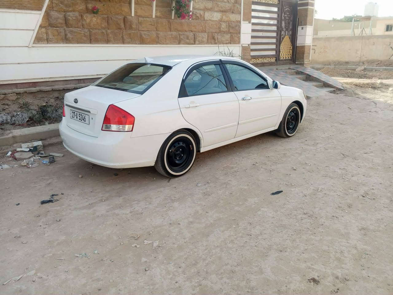 السلام عليكم للبيع كيا سبكترا ٢٠٠٧ للبيع امريكي مكينه ٢٠٠٠ رقم دولي سنوية لل ٢٠٢٧ بأسم جيراني سيارة حلوه وجاهزه بيها بيه صبغات بسيطه  دواخل حلوه مكينة وكير خير من الله
السعر ٨٣ 
مكاني الديوانية / المهناوية 
 للاستفسار ٠٨٧٠١٠٦٤١٨٠٤


**إذا كنت صاحب هذا الإعلان وتريد حذفه لأي سبب، رجاءا أرسل رسالة إلى الدعم الفني**