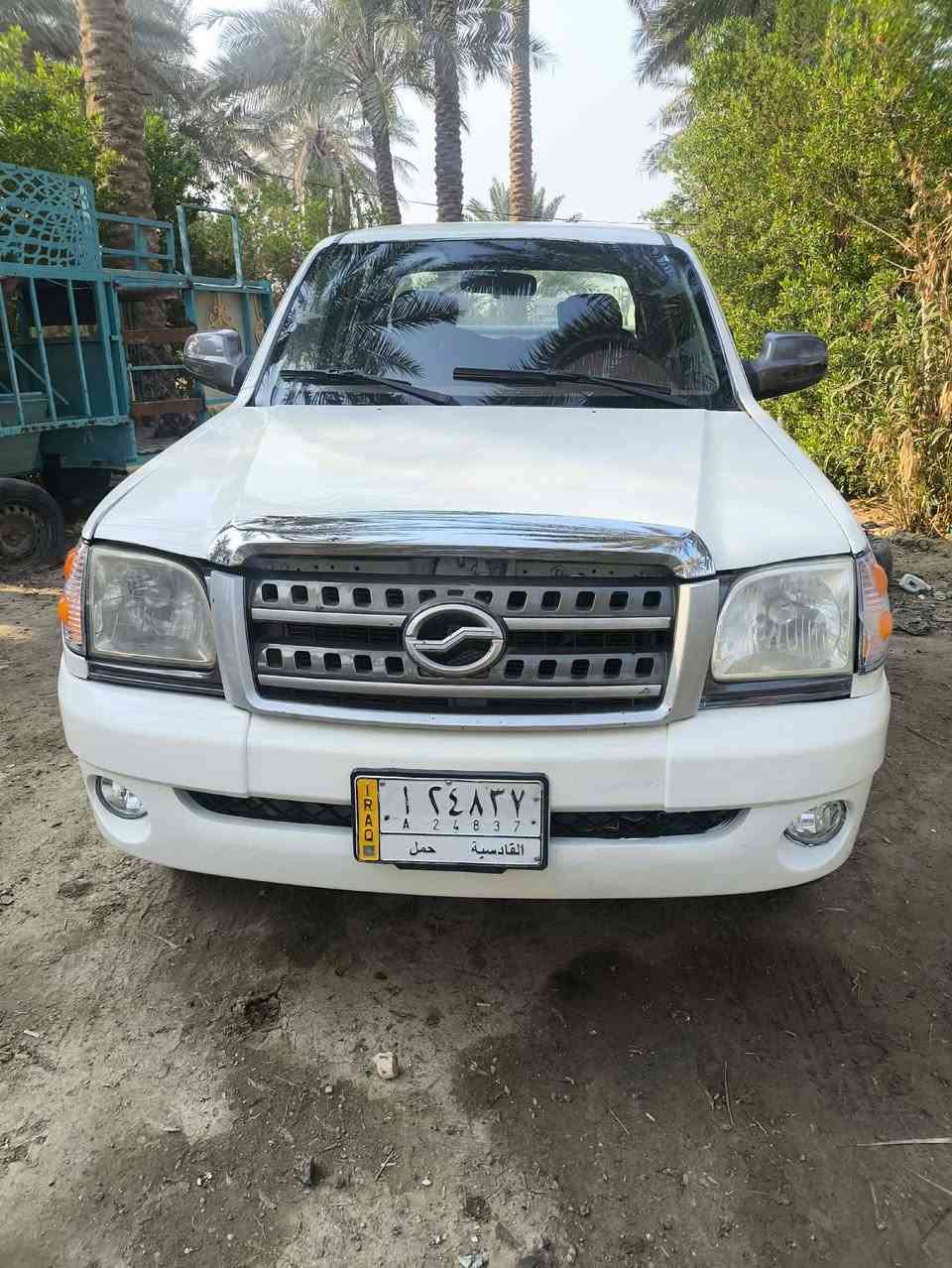 السلام عليكم ورحمه الله وبركاته
سياره كراند تايكر موديل 17 
 مصبوغه عام للجماليه اني صبغتها بيدي 
  حداديه مال الشركه
 مكينة كير جدد 
حره مسؤول  عن مداور  
 ***********
 السعر 53ورقه مكاني ديوانيه
