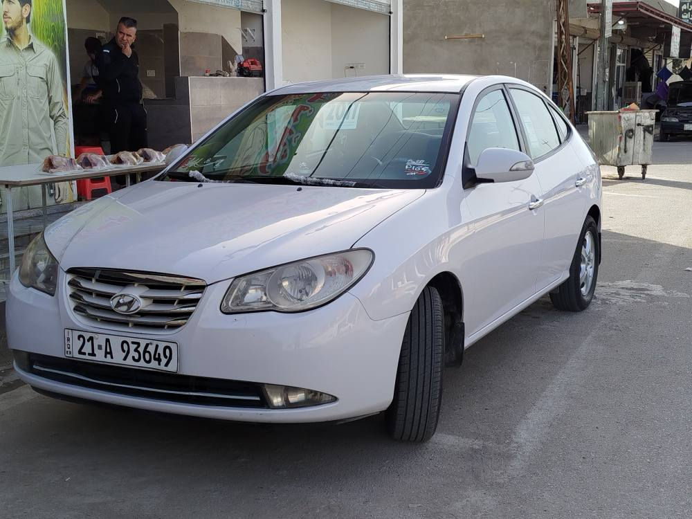 ئه لنترا 2011  گير اوتوماتيك  مه كينه 16  سه نه وي  تازه يه تا 2028  دوو پارجه سبوغي هه يه لكل  دوو كارت بجوك مه كينه ي  كراوه ته وه 
جوار  تايه ي تازه يه تاخم  بيش و دواي  تازه يه سعري 107 و مه جالي كه م 
***********
*********** كركوك, العراق
