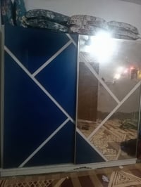 للبيع • خزائن • أثاث منزلي