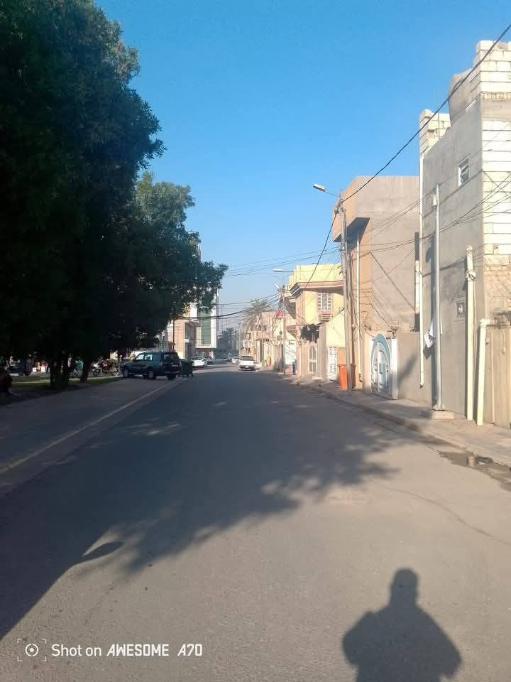 دار للبيع في حي الاسكان  شارع الأطباء طابو صرف
مساحة البيت 162 متر الاكبار 
يصلح ان يكون مجمع طبي🏥  موقع ممتاز على حديقة كبيرة وشارع عريض قريب الشارع العام 
السعر 550 مليون 

📲 ***********

