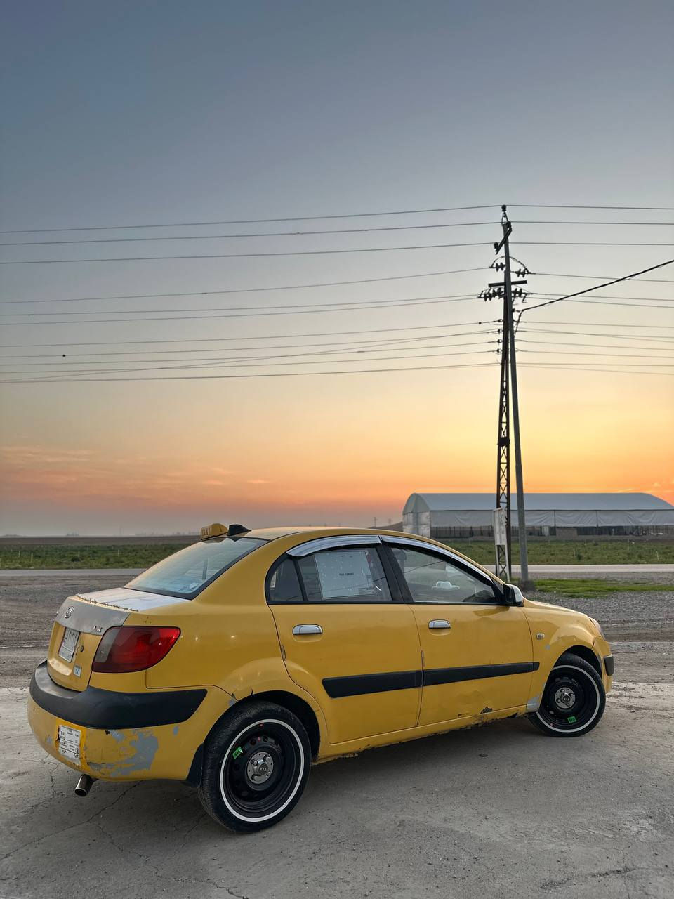 كيا برايد 2007رقم بغداد مشروع وطني تحويل ثاني يوم السياره كشرها نظيف بس بيها شويه خيسان طخم تايرات جديد مكفوله من الضربه السعر 87 العنون موصل شلالات للاستفسار:***********
