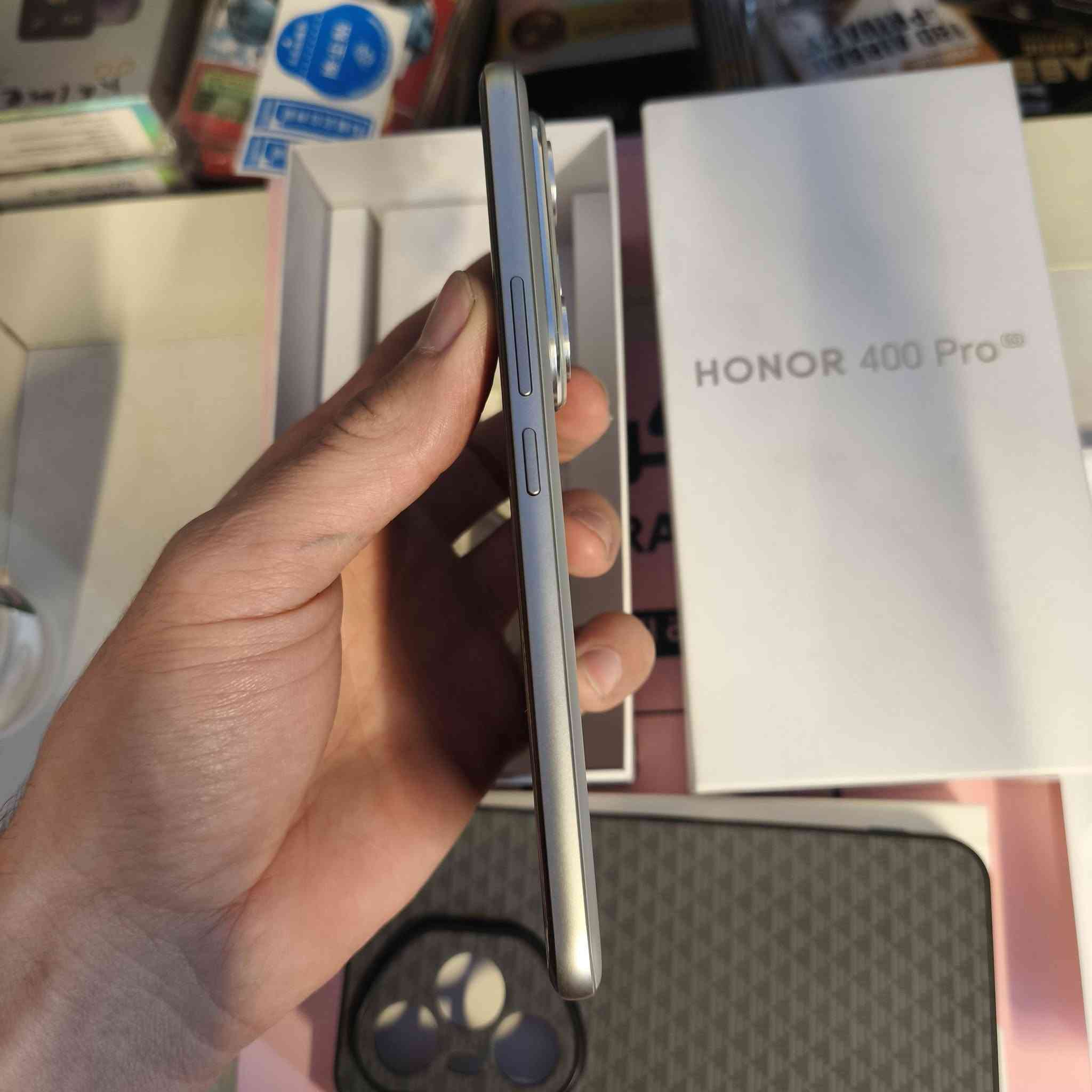 ألعملاق هونر 400 برو
مستخدم نضافه 💯 
ذاكرة 512 ألرام 12
كامره عملاقه200MP🔥
ألسعر 640 ألف قفل 🔥
🚙 توصيل لجميع المحافظات 7 ألاف 
📩 للحجز: مراسلة الصفحة أو الرقم📞 ***********

📍 ألعنوان:
البصرة – قضاء المدينة
سوق بسطات الهواتف المستعملة
مقابل مجمع / مودرن مارت
