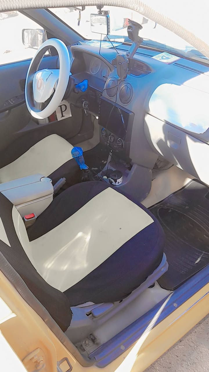 سلام عليكم سايبه مديل 22 رقم بصره تخذ مني رقم نكليزي السياره جاهزه ما عده الحداديه وبيه فطر بلرنكيت كلش قليل السعر خاص مكاني ناصريه ***********
