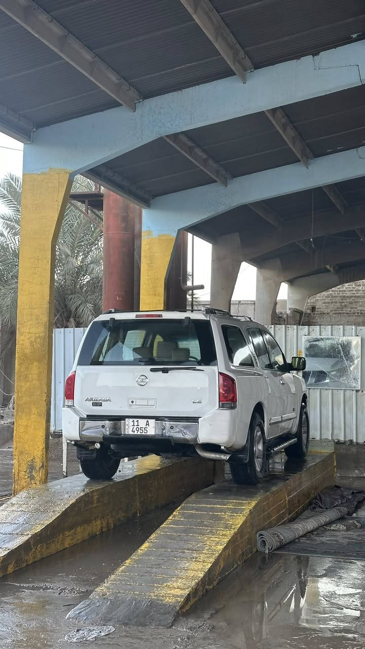 السلام عليكم
نيسان ارمادا 2006 LE 
رقم بغداد مميز
اعلى مواصفات :
داخل لونين بيجي واسود
سلايد روف (فتحة سقف)
حساسات خلفية
كامرة خلفية
شاشة اندرويد
شاشات خلفية للركاب
تحكم دواسات تتقدم وترجع مال بانزين والبريك
خزن ميموري تحكم كشن السايق
كشنات الامامية كهرباء وتدفئة
كشنات جلد نضيفات مابيها شك او تلف
تحكم مازدات الاندارة الامامية تصعد وتنزل
وانارة زنون
انارة داخلية متعددة الالوان
جنطة كهرباء 
جامات كهربائية
نضيفة السيارة كلش احلى من الصور
كهربائيات والمواصفات الذكرتهن كلهن شغالة مابيها اي نقص السيارة 
بيها منضومة غاز 80 لتر يعني انسى الصرف
بيها صبغ احزام بدون معجون مال جراد. 

السعر 98 وبيها مجال للطيبين. 

***********
سيد علي الاعرجي
