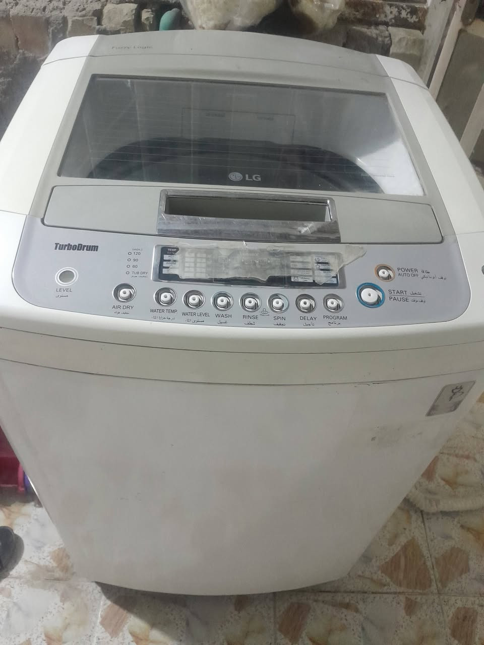 غسالة للبيع LG شغالة نضافة 80/100بغداد الشرطة الخامسة
شرط الفحص السعر 200الف
الاتصال ***********
