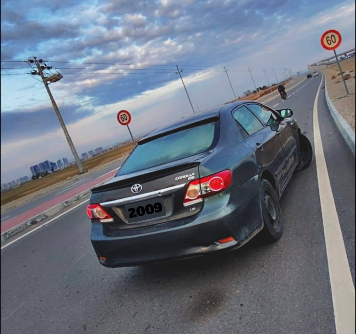 بیکاشۆ 2009
بەناوی خوا corolla2009 کامل کرایتە 2013

گێرعادی مەکینەگەورە گێرو مەکینەی بەشەرت

سیستمی LPG ئیتاڵی ئیقتسادی بە65هەزار نزیکەی1800کم پێی رۆیشتوین وەک هایبریدیکە 

تەبرید لەسلۆری ئیش ئەکا  

سەنەوی تا 2032نوێیە بەناو خۆمانە 

سێ پارچەی بۆیاخە بۆ سیعر پەیوەندی بکە

*********** واتساپ
