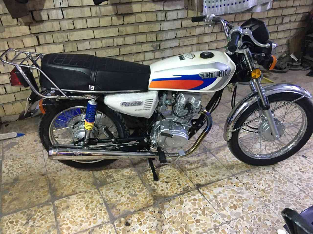 سلام عليكم دراجة سونك 4 كير موديل 2025 اوراق كاملة مدفوع الكمرك مالتهة مكفولة المكينة  ما ممدود عليه سبانة ولا مفتوح برغي مكفولة السعر 650 وبيهة مجال بكاني بغداد بلشعب رقمي ***********
