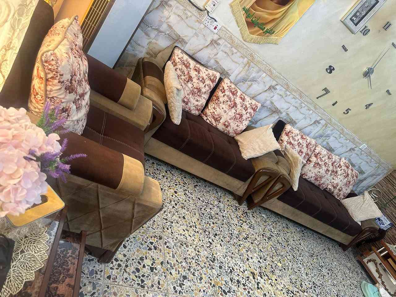 تخم عشر مقاعد للبيع *********** الغزاليه

