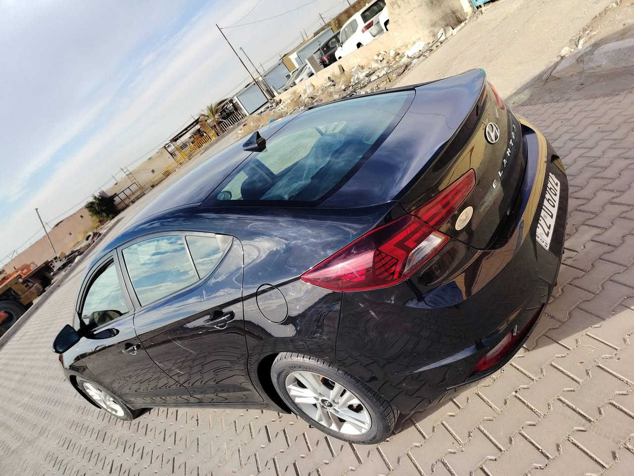 النترا اربيل دولي ٢٠٢٠ وارد امريكي محرك ٢٠٠٠
دوش كير اي تي بيه بنيد وجاملغ بدون داخل
سعر ١٣٢
***********
