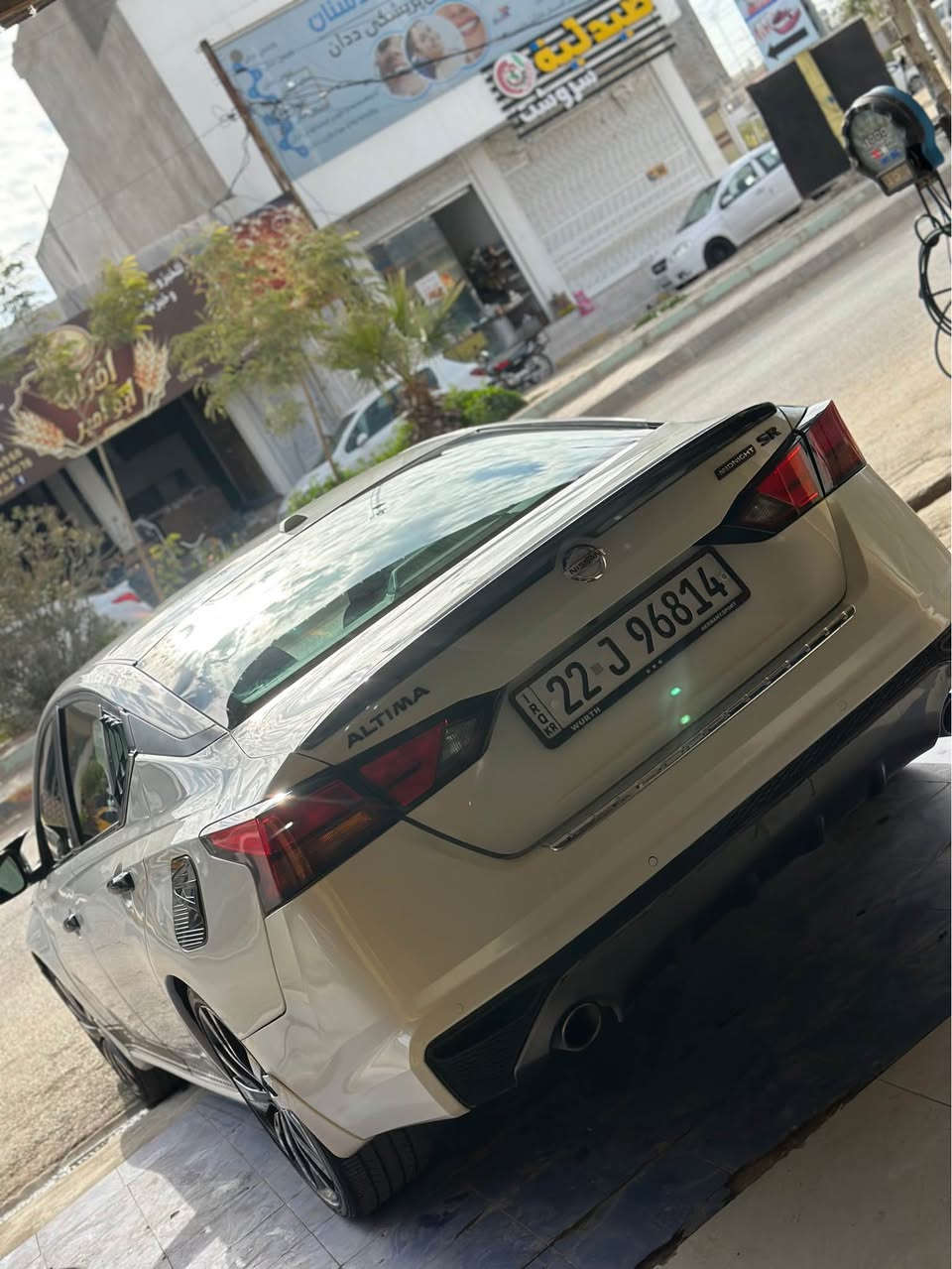 Nissan ALTIMA 2022 SR MIDNIGHT
‎٦ پارجة بوياغه 
‎ارباگ تةنها يةك شانى تةقيوه 
‎سةيارةكة قةپات مواسةفاتة 
‎بيدةبل بي توربوو مةرغووب 
‎٦٠ هزار kmرويشتوة 
‎گيرومةكينةو تةبريد بةشةرت نةكراوةتةوة
‎قةپات مواسةفاتة 
‎سلايت 
‎كوشين جلد كارةباي هيتةروخةت پرتةقالي
‎شاشة گةورة  كاميرة 
‎لايت LED زينون
‎بلاجيكتور  بيلادي LED  
‎قياسي ويلةكان ١٩ئينج 
‎ ئاوينة هيتةر و ئيشارةت 
‎رادار ٣٦٠دةرةجة  واتة پيشو دواو تةنيشتةكانو خةتي جادة 
‎بةسمةو شةغال 
‎رادارو بةردي گزوز  بةشةرت بيلادي  
‎بوزانياري زياتر پيوةندي بكة *********** 
*********** كركوك, العراق
