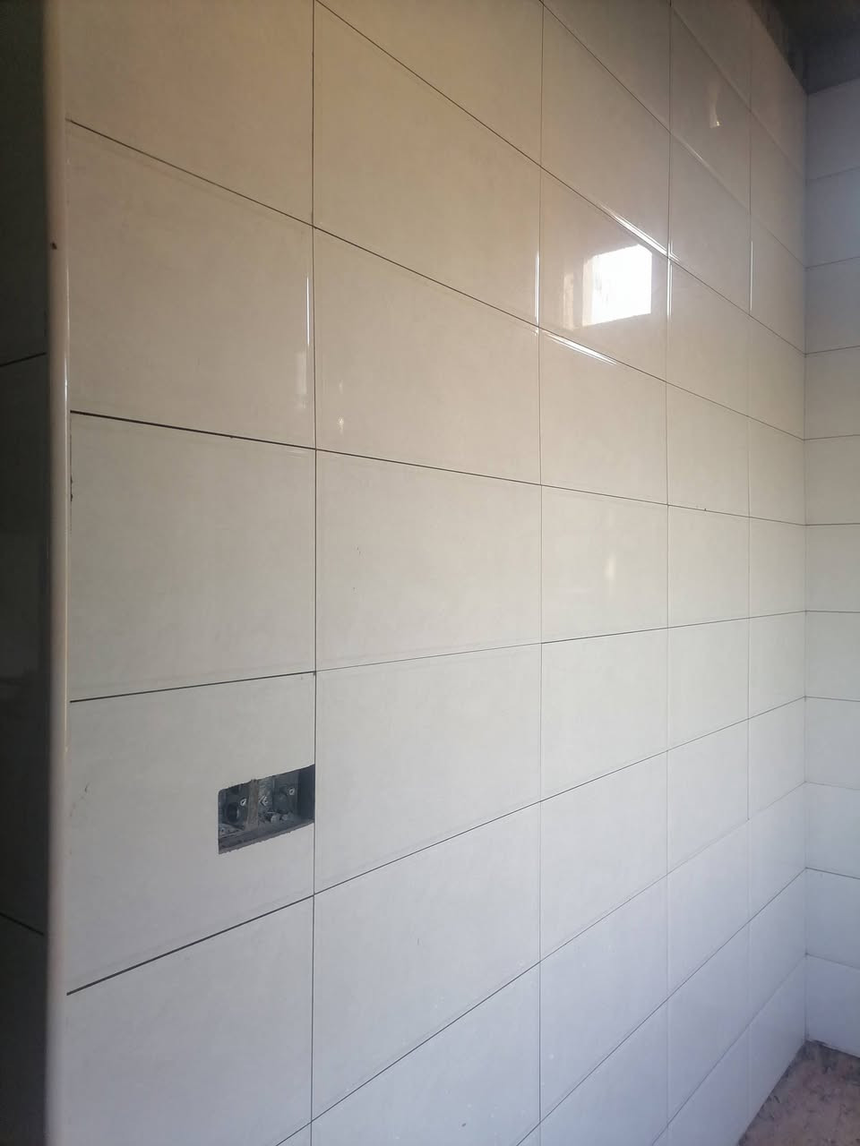 عملي المتواظع هاتف
***********الزبير
