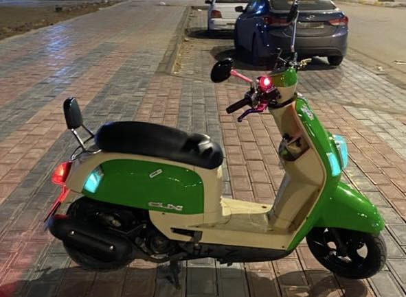 ماكس بوليس للبيع دراجه اي نقص ما بيها نكره سلف تشتغل  كابريتر مو نوزل دراجه نضيفه جداً كهربائيات كلهن شغلات دراجه محرك ما مفتوح سعر ٧٥٠ بيها مجال قليل. مستعجل على بيعه رقم ***********
