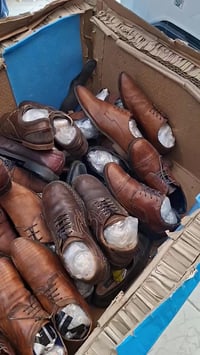 حذاء جلد رجالي • ماركات ايطالي • الرفاعي شارع ٤٠