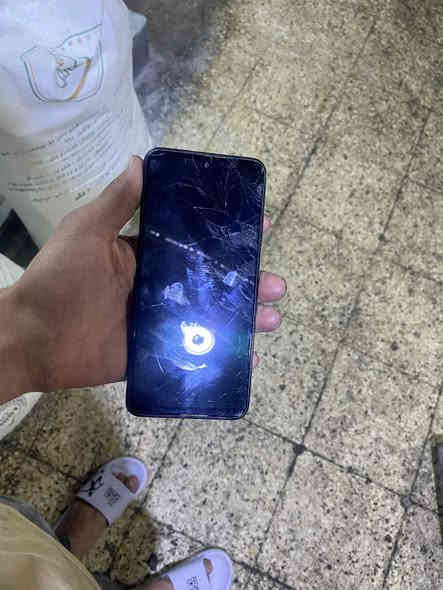 السلام عليكم ريدمي 10s الجهاز حلو
الذكره 128

الرام 8

بي كسر مثل ما موضح 

بل شاشه

بوبجي 60 افريم 

السعر 80 

***********
