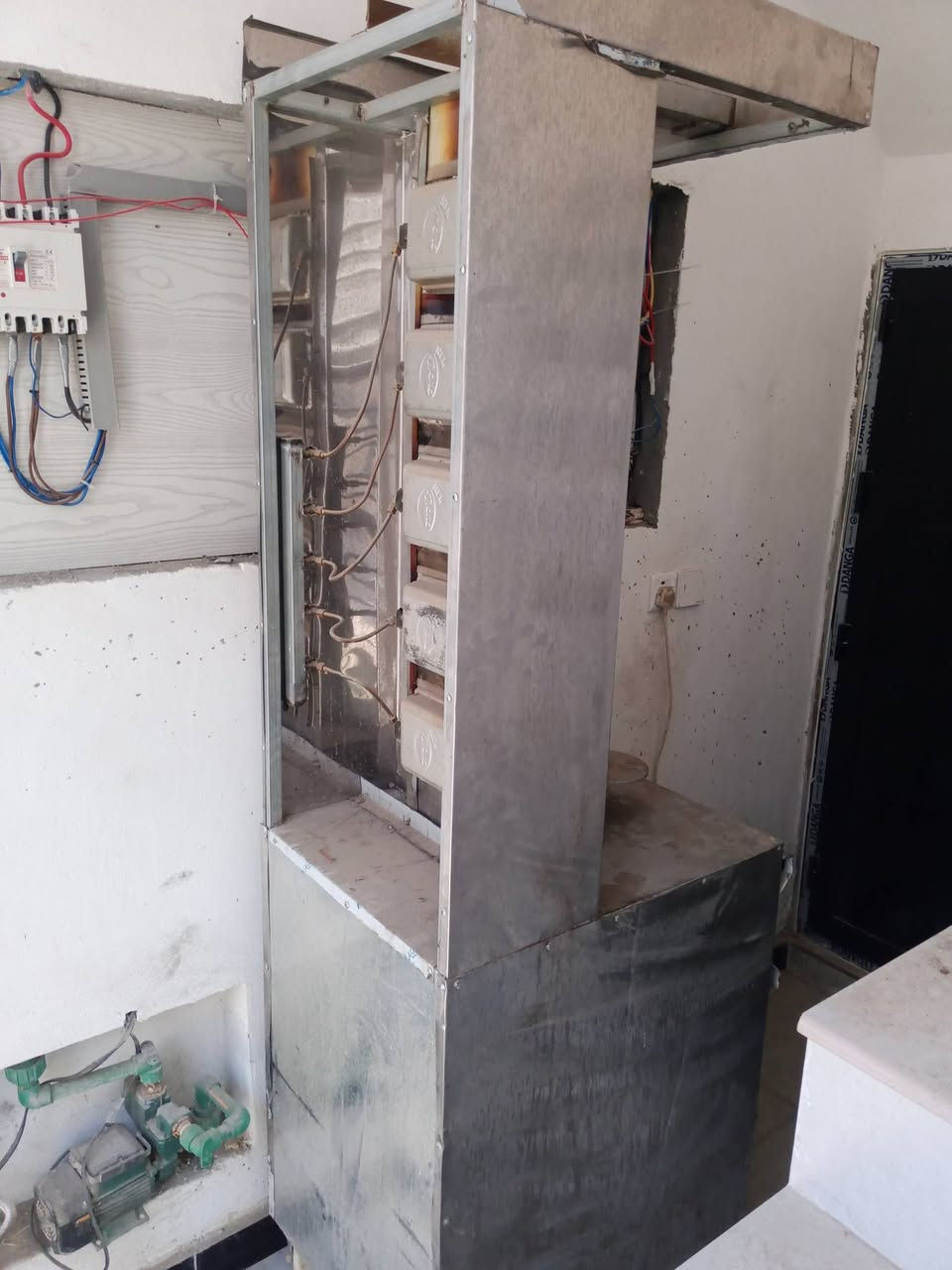 شوايه كص كلش نظيفه مكان بغداد
***********
