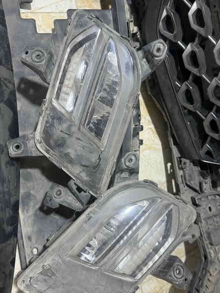 السلام عليكم 
عدي بلوجكترات زوج ب100 الف 
لحيه ودعاميه امامي ام الكامره ورادار 
ب120 الف 
غراض سورنتو موديل21 اصليه للبيع 
العنوان بغداد 
***********
