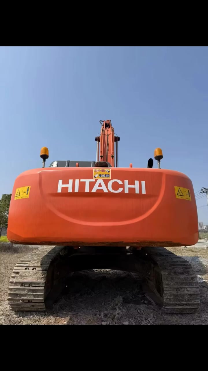 Hitachi 350LCH-5G imported from Japan in 2017


**إذا كنت صاحب هذا الإعلان وتريد حذفه لأي سبب، رجاءا أرسل رسالة إلى الدعم الفني**