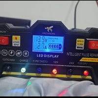 شاحن بطاريات • ١٢-٢٤ • ذكي