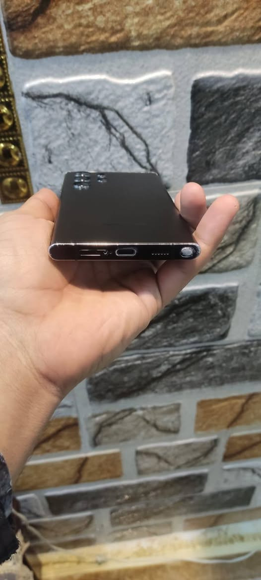 السلام عليكم
للبيع موبايل S22 Ultra
نظيف اي خلل مابي شغال اتصال سيمكارت كاميرات شحن 

نسخة امريكيه اخر اصدار اندرويد 16
ذاكرة 128GB
بيه فقط فطر بالبلازما جوا مماثر على جهاز 
💰 السعر:400 وبي مجال بصيط
📍 الموقع: بغداد مدينه الصدر
 متواجد خاص توصيل ماعندي


**إذا كنت صاحب هذا الإعلان وتريد حذفه لأي سبب، رجاءا أرسل رسالة إلى الدعم الفني**